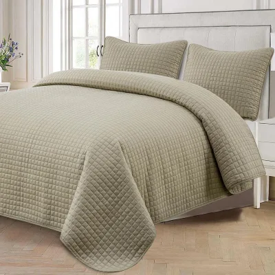 Luxury Checkered Quilted Wrinkle-Free 2-3 Piece Quilted Coverlet Set