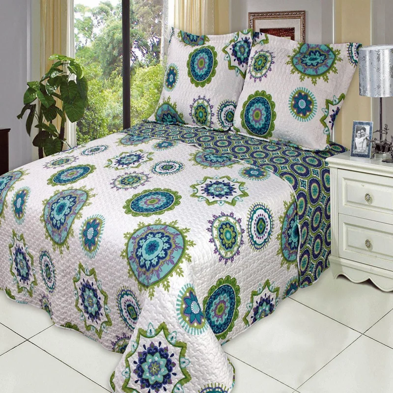 Julia Fashion Floral Design Quilt Set Oversized Lightweight Mini Sets